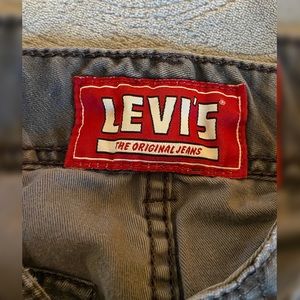 Levi’s camo cargo shorts